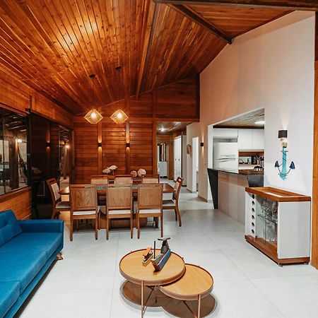 Casadecastelhanos, Quadra Do Mar De Castelhanos, 4 Suites Com Ar, Churrasqueira, Piscina, Hidromassagem, Cozinha Integrada Gourmet Ideal Para Familia E Amigos อันเชียตา ภายนอก รูปภาพ