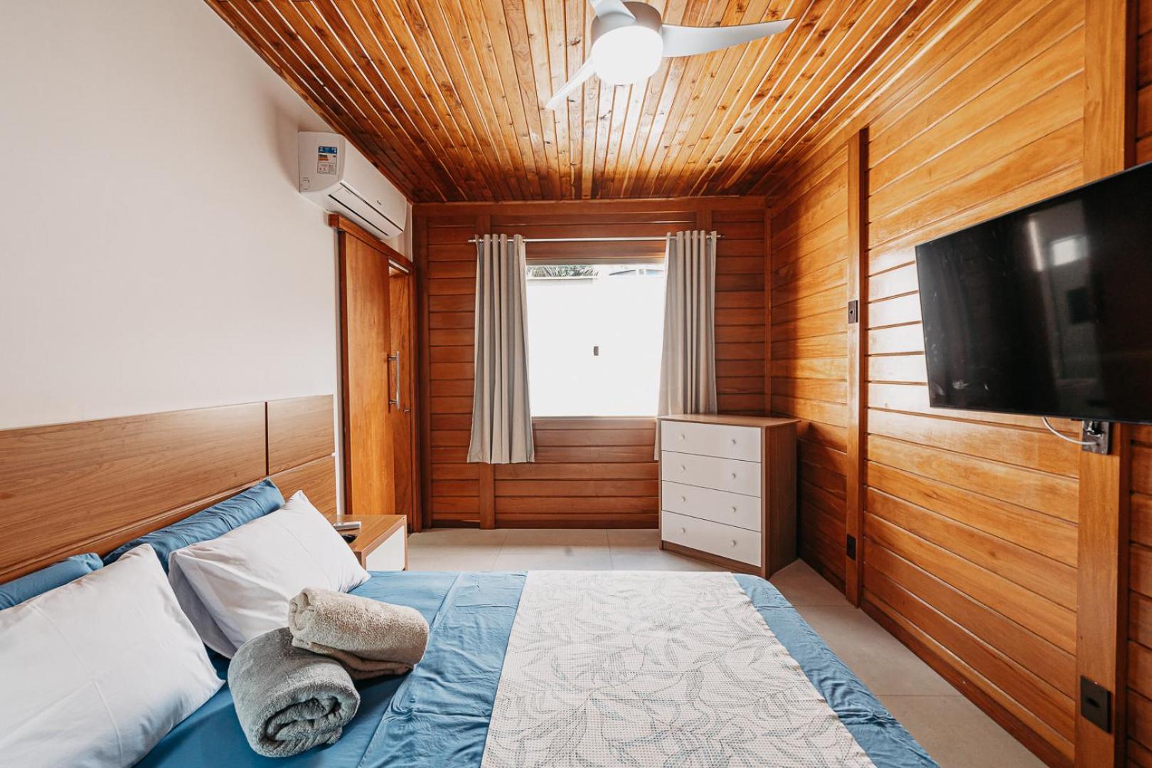 Casadecastelhanos, Quadra Do Mar De Castelhanos, 4 Suites Com Ar, Churrasqueira, Piscina, Hidromassagem, Cozinha Integrada Gourmet Ideal Para Familia E Amigos อันเชียตา ภายนอก รูปภาพ