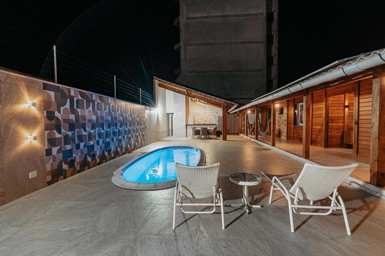 Casadecastelhanos, Quadra Do Mar De Castelhanos, 4 Suites Com Ar, Churrasqueira, Piscina, Hidromassagem, Cozinha Integrada Gourmet Ideal Para Familia E Amigos อันเชียตา ภายนอก รูปภาพ